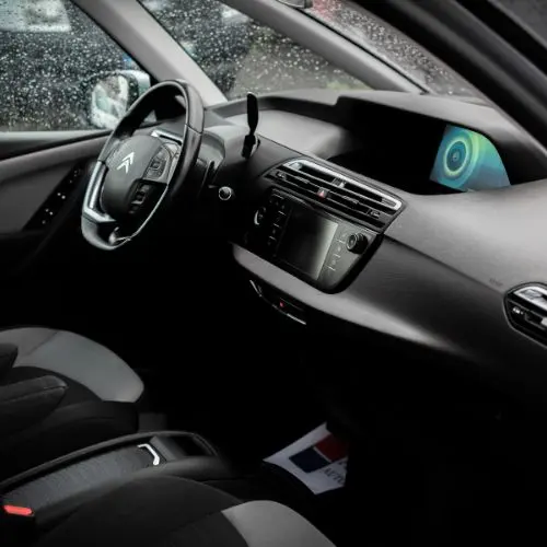 ตรวจภายในห้องโดยสาร